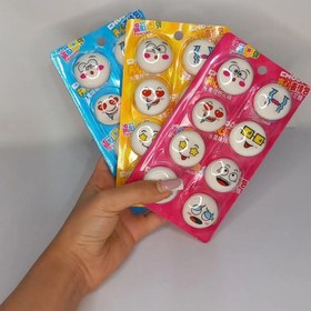 تصویر موچی ایموجی 