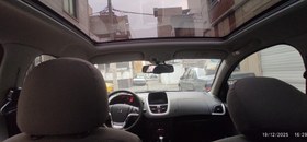 تصویر پژو 207 مدل 1404 ا اتوماتیک سقف شیشه ای - ESP ارتقا یافته اتوماتیک سقف شیشه ای - ESP ارتقا یافته