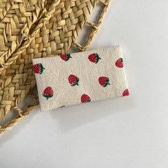 تصویر جای دستمال جیبی طرح توت فرنگی 