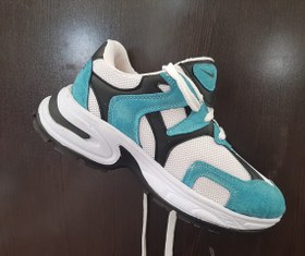 تصویر کتونی پسرانه ۱۰۲۳ 