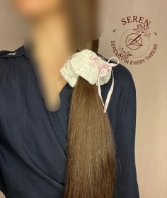 تصویر اسکرانچی خامه دوزی - سفید 