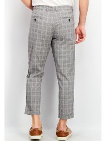 تصویر شلوار چینی چهارخانه مردانه با فیت معمولی، خاکستری/سفید برند selected Men Regular Fit Plaid Chino Pants, Grey