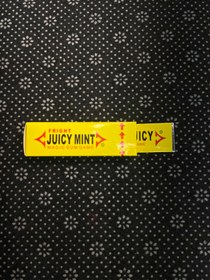 تصویر آدامس شوخی سرکاری 