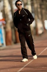 تصویر گرمکن تک بدنسازی NIKE در رنگ بندی 