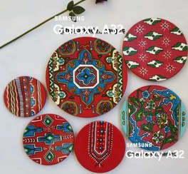 تصویر ست دیوار کوب سنتی طرح گلیم قالی زمینع قرمز 