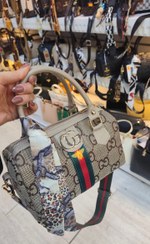 تصویر کیف صندوقی وارداتی چرم مصنوعی مارک 