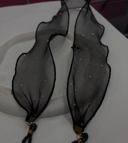 تصویر بند عینک حریر مشکی نگین دار 