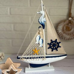 تصویر قایق بادبانی مروارید دریا 