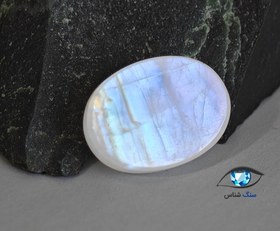 تصویر سنگ ماه (مون استون) رنگین کمانی 2.7 گرم 