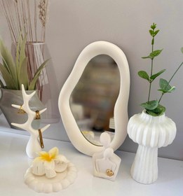 تصویر آینه دفرمه پینترستی 