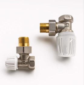 تصویر شیرزانویی گرما 