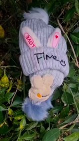 تصویر شال و کلاه ست پوم دار عروسکی 