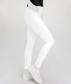 تصویر لگینگ زنانه ورزشی کمر پهن مدل 24035 سفید براق آگی 