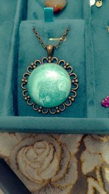 تصویر گردن بند رزینی 