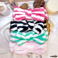 تصویر هدبند حوله ای دخترانه طرح پاپیون راه راه 