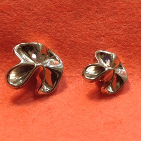 تصویر دکمه پینترسی طرح گل 50 عددی - طلایی / 2/5 سانت 