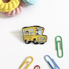 تصویر پین خانم فریزل - کد280 