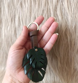 تصویر سر سویچی چرم طرح برگ 