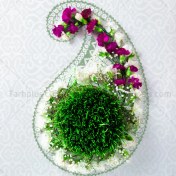 تصویر سبزه عید تزئین شده با بته جقه و گل Eid grass decorated