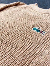 تصویر پلیور مردانه بژ برند LACOSTE Edition | BAZARÈLL Men’s beige Knit Sweater | BAZARÈLL Lacoste Edition 