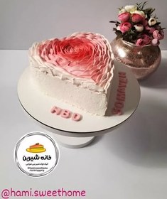 تصویر کیک خامه ای گل 