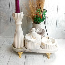 تصویر پایه یراق ۱۲ تایی طلایی 