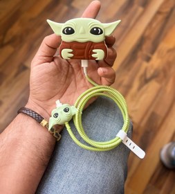 تصویر محافظ آداپتور Baby Yoda 