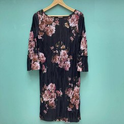 تصویر پیراهن پلیسه گل درشت 