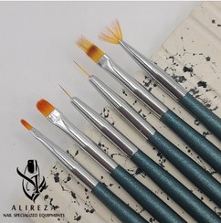 تصویر پک حرفه ای قلم کاشت و طراحی ژل ۶عددی 6 Nail design brush