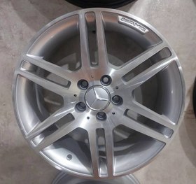 تصویر رینگ چرخ بنزe300 سایز۱۷ Benz e300