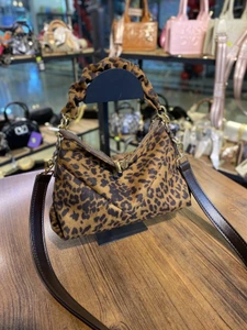 تصویر فروشگاه سسلی بگ