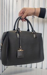 تصویر کیف زنانه صندوقی مشکی برشکا (Bershka) 