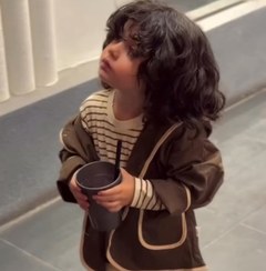 تصویر ست سه تیکه وارداتی عیدانه اسپورت پسرانه اورجینال با کیفیت مناسب ٣ تا ٦ سال - سا 