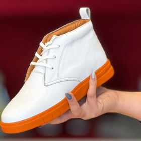 تصویر نیم بوت شبرو ملیسا 