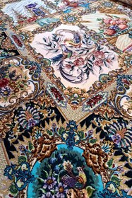 تصویر فرش دستبافت ابریشم تبریز؛ شاهکاری از هنر و اصالت ایرانی Tabriz Handmade Silk Carpet; A Masterpiece of Iranian Art and Authenticity