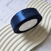 تصویر ربان ساتن 2.5 سانتی سورمه ای - 33 یارد 