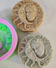 تصویر کتیبه ماه و خورشید 