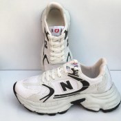 تصویر کتونی حراجی نیوبالانس 530 سفیدمشکی ونوس 