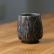 تصویر مجموعه ۲ عددی لیوان سنگی آسو با حک اختصاصی و بسته‌بندی چوبی 