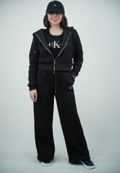 تصویر استایل اسپرت از برند کلوین کلاین Calvin Klein 