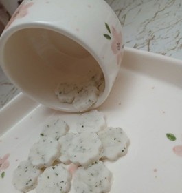 تصویر قند نعناعی 