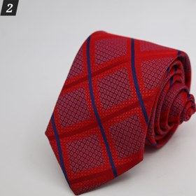 تصویر کراوات و دستمال جیب طرح دار 