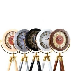 تصویر ساعت سه پایه ورسانا بسیار زیبا و فوق العاده زیبا آرامگرد و بی صدا در رنگهای متنوع - مشکی ا versana versana
