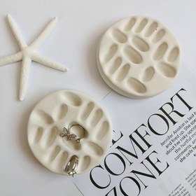 تصویر استند انگشتر 