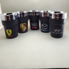 تصویر زیر سیگاری خودرو 