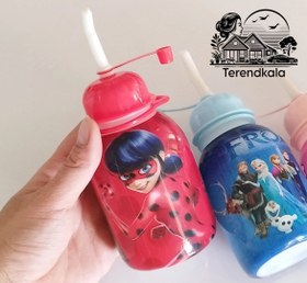 تصویر لیوان نی دار کودک 