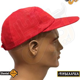 تصویر کلاه نقاب دار قرمز 