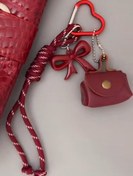 تصویر چارم بگ پاپیون و کیف کوچک - زرشکی 