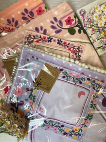 تصویر ست سجاده و جانماز مخمل طرح گل و گنجشک + تسبیح رنگی هدیه رایگان | سایز متوسط ۵۵×۸۵ 