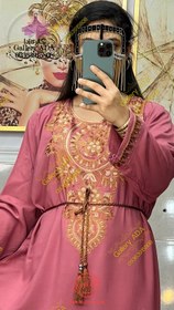 تصویر پیراهن ماکسی عربی آستین بلند گلدوزی کمربنددار مدل 037 